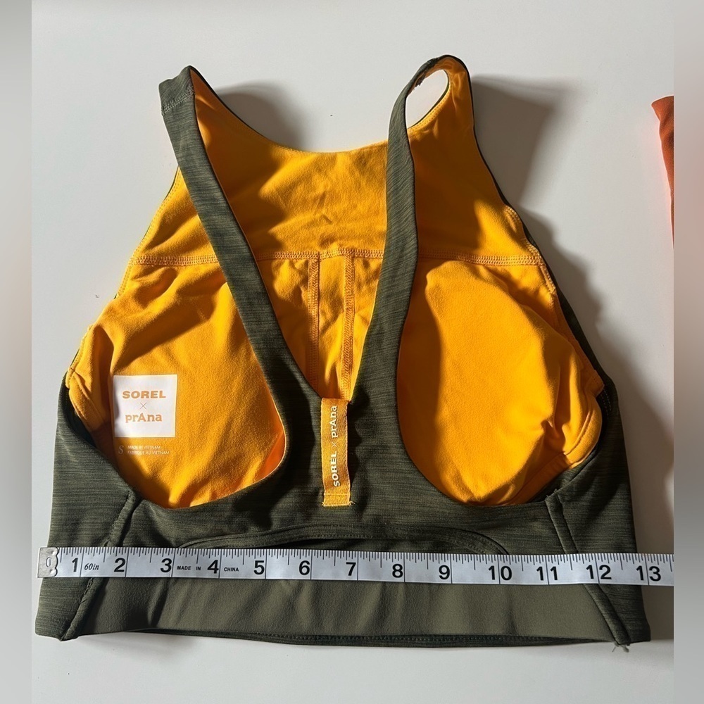 Sorel x Prana Athletic Sports Bra and Matching Leggings Size Small - Picture 8 of 12